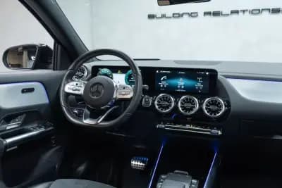 Vendo Mercedes-Benz EQA 2022 - 38950 EUR, 48000 km - AUTO.MOTO.pt