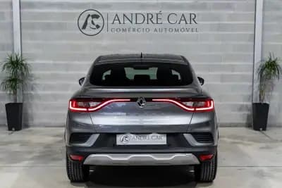 Sell Renault Arkana 2023 - 23450 EUR, 14050 km - AUTO.MOTO.pt