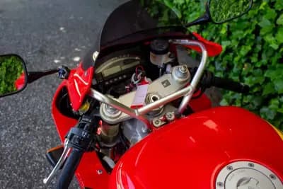 Vendo mota Honda VTR 2002 - 9900 EUR, 65000 km - AUTO.MOTO.pt