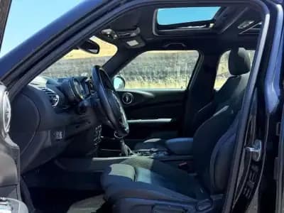 Sell MINI Clubman 2015 - 15490 EUR, 143000 km - AUTO.MOTO.pt