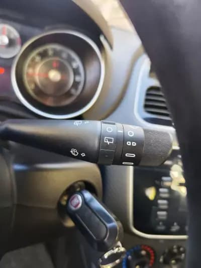 Vendo Fiat Punto Evo 2011 - 6480 EUR, 148000 km - AUTO.MOTO.pt