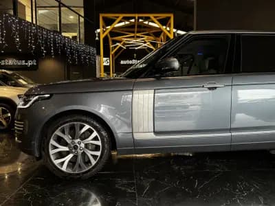 Vendo Land Rover Range Rover 2020 - 79990 EUR, 85300 km - AUTO.MOTO.pt