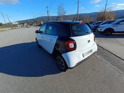 Vendo Smart ForFour 2016 - 10500 EUR, 66000 km - AUTO.MOTO.pt