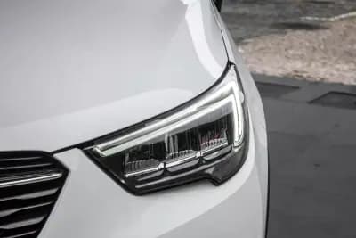 Vendo Opel Crossland X 2020 - 11980 EUR, 87391 km - AUTO.MOTO.pt