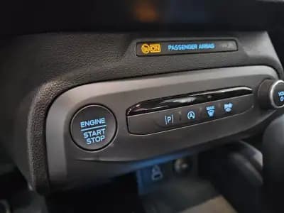 Vendo Ford Focus SW 2023 - 25800 EUR, 12412 km - AUTO.MOTO.pt