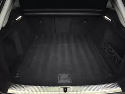 Vendo Audi A4 Avant 2020 - 26950 EUR, 165057 km - AUTO.MOTO.pt