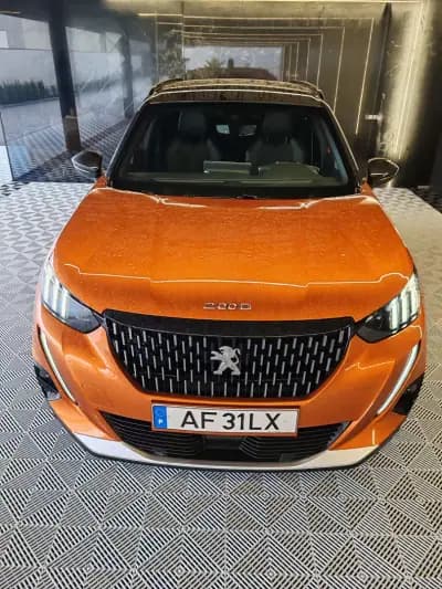 Vendo Peugeot 2008 2021 - 19750 EUR, 134592 km - AUTO.MOTO.pt