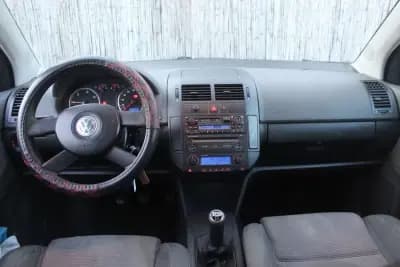 Sell Volkswagen Polo 2003 - 4450 EUR, 239900 km - AUTO.MOTO.pt