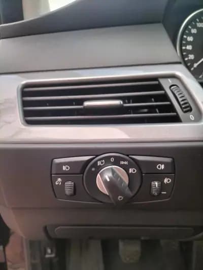 Vendo BMW 520 2009 - 14500 EUR, 167000 km - AUTO.MOTO.pt