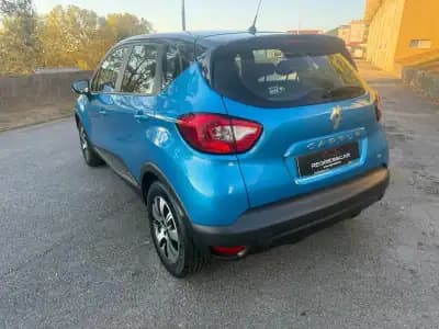 Vendo Renault Captur 2014 - 8990 EUR, 178000 km - AUTO.MOTO.pt