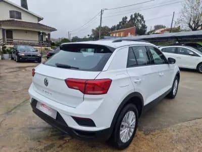 Vendo Volkswagen T-Roc 2019 - 19999 EUR, 115000 km - AUTO.MOTO.pt