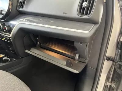 Vendo MINI Countryman 2018 - 19800 EUR, 135541 km - AUTO.MOTO.pt