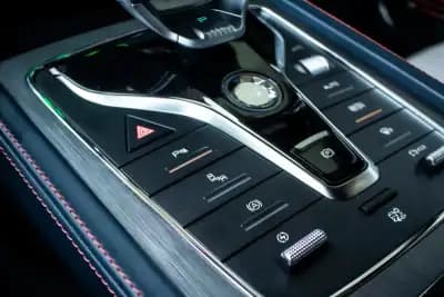 Vendo BYD Atto 3 2023 - 26990 EUR, 24998 km - AUTO.MOTO.pt