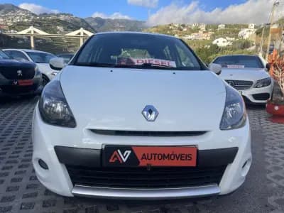 Sell Renault Clio 2010 - 5950 EUR, 239402 km - AUTO.MOTO.pt