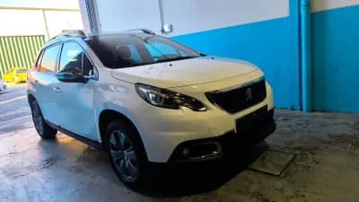 Sell Peugeot 2008 2017 - 11500 EUR, 145000 km - AUTO.MOTO.pt