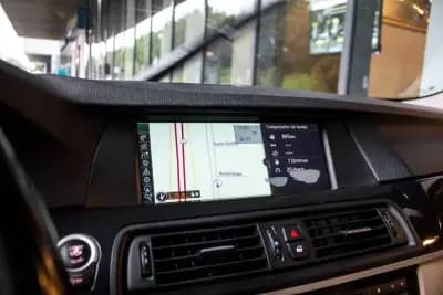 Vendo BMW 520 2010 - 11990 EUR, 252182 km - AUTO.MOTO.pt