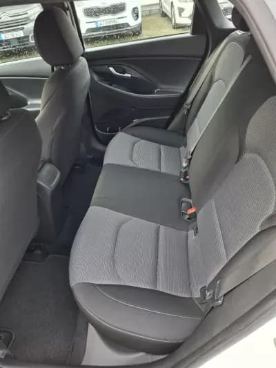 Vendo Hyundai i30 2020 - 13000 EUR, 123500 km - AUTO.MOTO.pt