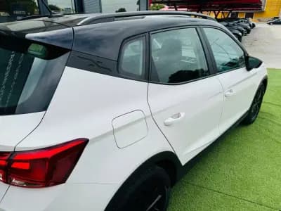 Vendo SEAT Arona 2021 - 15999 EUR, 100000 km - AUTO.MOTO.pt