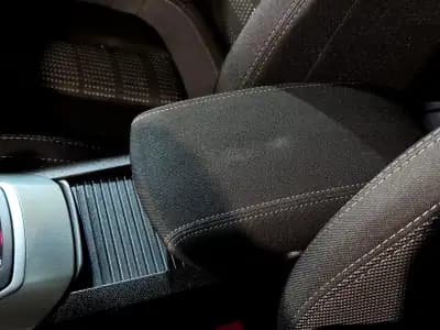 Sell Peugeot 308 SW 2015 - 13500 EUR, 199202 km - AUTO.MOTO.pt