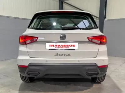 Sell SEAT Arona 2023 - 15800 EUR, 28461 km - AUTO.MOTO.pt