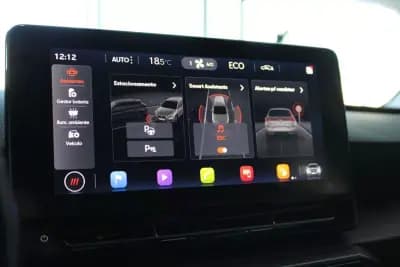 Vendo SEAT Leon 2021 - 18900 EUR, 136631 km - AUTO.MOTO.pt