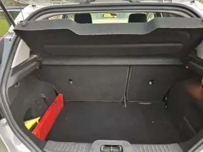 Sell Ford Fiesta 2016 - 9990 EUR, 87600 km - AUTO.MOTO.pt