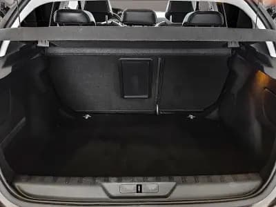 Vendo Peugeot 308 2018 - 12950 EUR, 134000 km - AUTO.MOTO.pt