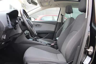 Vendo SEAT Leon ST 2018 - 12990 EUR, 200000 km - AUTO.MOTO.pt