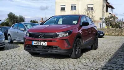 Vendo Opel Grandland 2022 - 22900 EUR, 49530 km - AUTO.MOTO.pt