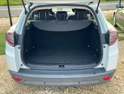 Vendo Renault Mégane 2009 - 5250 EUR, 266113 km - AUTO.MOTO.pt