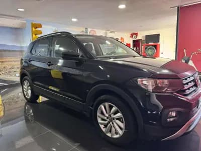 Vendo Volkswagen T-Cross 2023 - 17990 EUR, 115000 km - AUTO.MOTO.pt