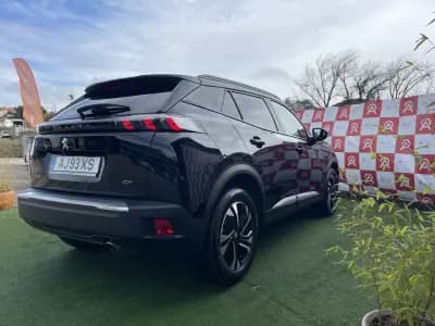 Sell Peugeot 2008 2021 - 21990 EUR, 126336 km - AUTO.MOTO.pt