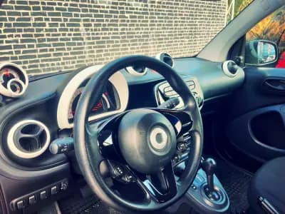 Vendo Smart Fortwo Cabrio 2017 - 10500 EUR, 58000 km - AUTO.MOTO.pt