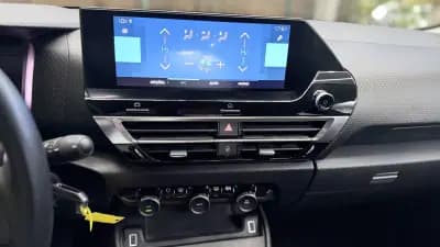 Sell Citroën e-C4 2021 - 16900 EUR, 39600 km - AUTO.MOTO.pt