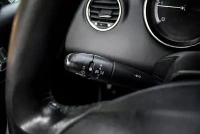 Vendo Peugeot 308 CC 2010 - 10450 EUR, 210184 km - AUTO.MOTO.pt