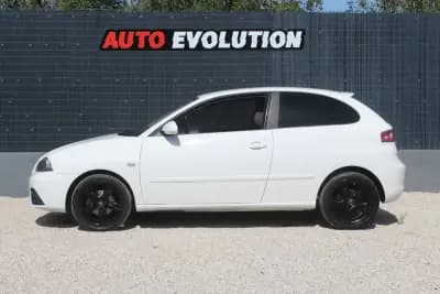 Vendo SEAT Ibiza 2007 - 5450 EUR, 149000 km - AUTO.MOTO.pt