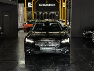 Vendo Volvo V90 2017 - 25490 EUR, 117800 km - AUTO.MOTO.pt