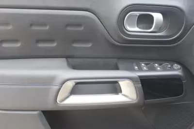 Vendo Citroën C5 Aircross 2024 - 28330 EUR, 24731 km - AUTO.MOTO.pt