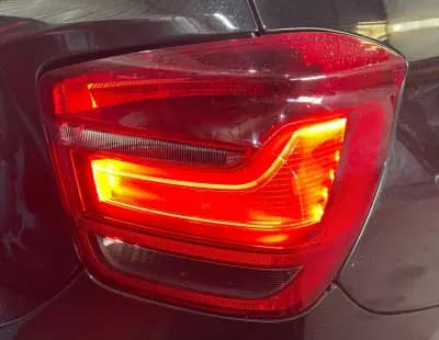 Sell BMW 118 2015 - 13999 EUR, 164000 km - AUTO.MOTO.pt