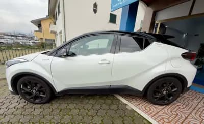 Vendo Toyota C-HR 2019 - 23950 EUR, 84000 km - AUTO.MOTO.pt