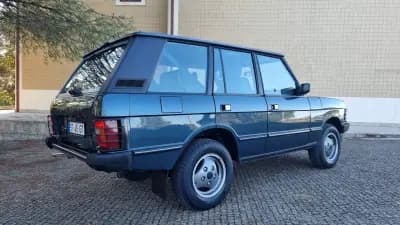 Vendo Land Rover Range Rover 1996 - 35500 EUR, 143108 km - AUTO.MOTO.pt