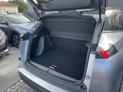 Sell Peugeot 2008 2021 - 16850 EUR, 43376 km - AUTO.MOTO.pt