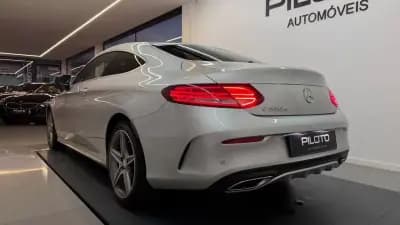 Vendo Mercedes-Benz C 220 2017 - 27990 EUR, 160170 km - AUTO.MOTO.pt