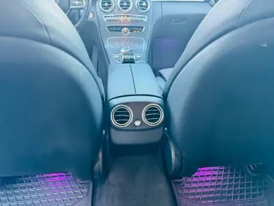 Vendo Mercedes-Benz C 220 2019 - 32000 EUR, 160000 km - AUTO.MOTO.pt