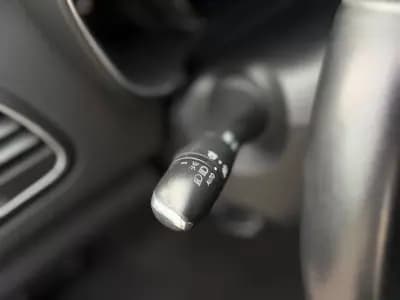 Sell Renault Mégane 2019 - 15990 EUR, 167000 km - AUTO.MOTO.pt