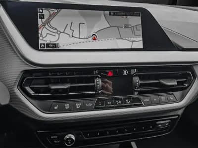 Vendo BMW 116 2021 - 22450 EUR, 94000 km - AUTO.MOTO.pt