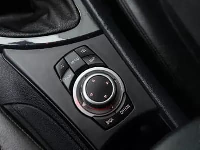 Vendo BMW 120 2009 - 11990 EUR, 389000 km - AUTO.MOTO.pt