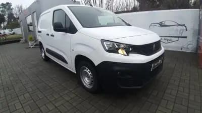 Vendo Peugeot Partner 2021 - 14750 EUR, 120590 km - AUTO.MOTO.pt