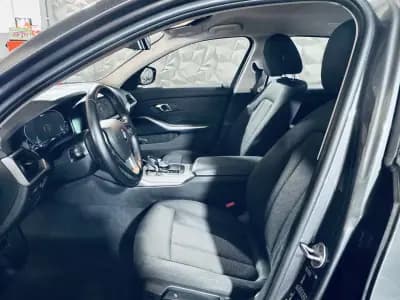 Vendo BMW 330 2020 - 32990 EUR, 101671 km - AUTO.MOTO.pt