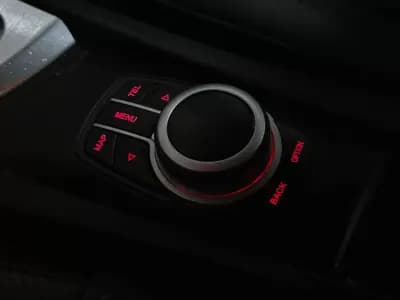 Sell BMW 118 2010 - 13490 EUR, 192045 km - AUTO.MOTO.pt